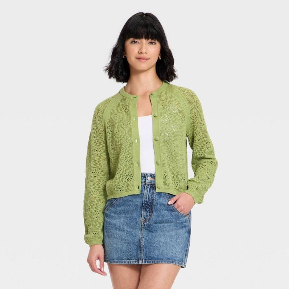 Universal Thread Green Sweater